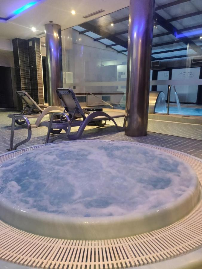 Arva Spa Paris León Zewnętrze zdjęcie