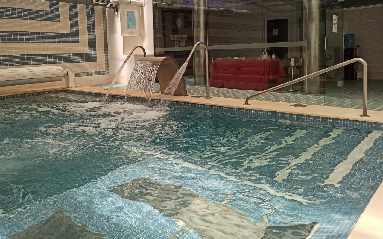 Arva Spa Paris León Zewnętrze zdjęcie